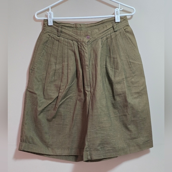 Brettons Pants - Vintage Brettons 100% cotton tailored bermuda pleated  kaki green short